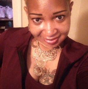 Meet your Posher, April